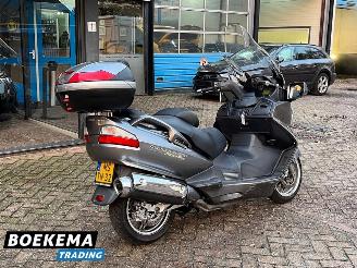 Suzuki Burgman 650 AN Executive picture 3
