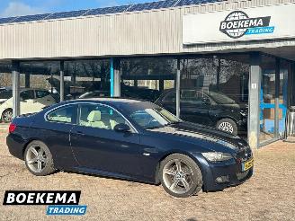 uszkodzony samochody osobowe BMW 3-serie 325i High.Ex 218PK Automaat Leer Elek. stoelen 2006/10