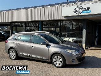 Schadeauto Renault Mégane Estate 1.4 TCe Dynamique Navigatie Climate Cruise PDC 2010/3