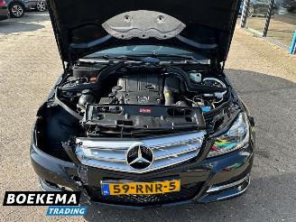 Mercedes C-klasse 180 Avantgarde Automaat Navigatie Stoelverw. picture 9