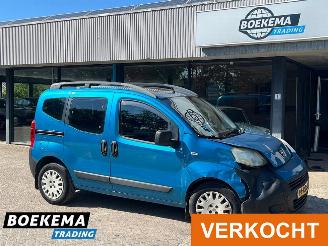 damaged passenger cars Peugeot Bipper Tepee 1.4i Airco Open-Dak 5-Persoons 2xSchuif 2010/1