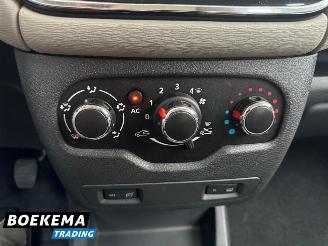 Dacia Lodgy 1.2 TCe Lauréate Navi Airco Cruise Orig NL+NAP picture 21