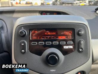 Peugeot 108 1.0 e-VTi Active Airco LED picture 27