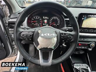 Kia Stonic 1.0 T-GDi MHEV Dynamic Automaat Navigatie Camera picture 24