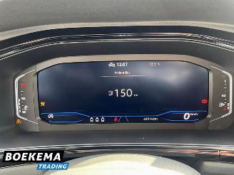 Volkswagen T-Roc 1.5 TSI R-Line Virtual Keyless Led Camera Stoelverw. picture 22