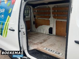 Toyota Proace 1.6 D-4D Cool Comfort 3-Pers Airco Cruise Trekh. picture 21