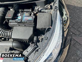 Kia Cee d cee'd 1.0 T-GDi Design Led Navi Climate Cruise Camera picture 11