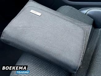 Audi Q3 1.4 TFSI Sport Pro Line S Aut Climate Cruise Navi PDC picture 33