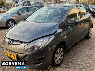 Mazda 2 1.3 BIFUEL Cool 5-Drs Trekhaak picture 4