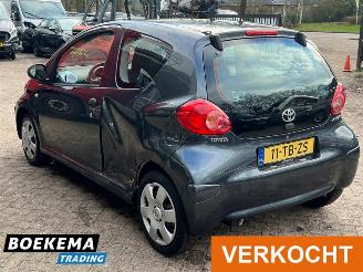 Toyota Aygo 1.0-12V picture 3