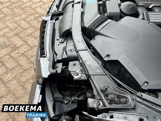 BMW 3-serie 325i Business 218PK Navi Climate Cruise PDC Trekh. picture 12