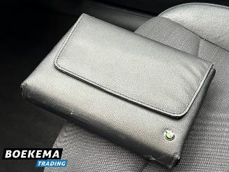 BMW 3-serie 325i Business 218PK Navi Climate Cruise PDC Trekh. picture 29