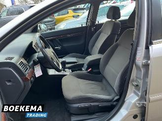 Opel Vectra 2.2 16V Elegance 155PK Aut Cruise PDC Trek. picture 10