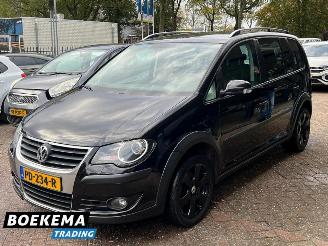 Volkswagen Touran 1.4 TSI Cross Xenon Airco Cruise PDC Trekh. picture 4