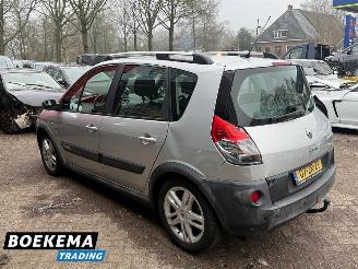 Renault Scenic 2.0 16V Conquest Navigatie Climate Cruise picture 3