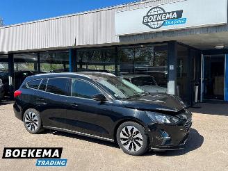 uszkodzony samochody osobowe Ford Focus Wagon 1.0 EcoBoost ST Line X Business Navigatie Winterpalkket 2021/4