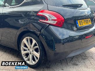 Peugeot 208 1.6 VTi 120PK Allure Stoelverwarming Navi Clima picture 9