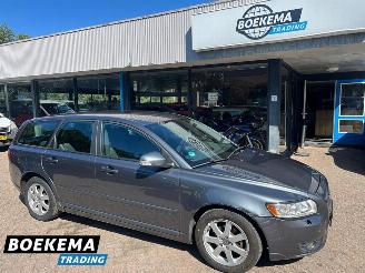 Schadeauto Volvo V-50 2.0 Edition I 145PK Stoelverwarming Navi Cruise Airco 2009/10