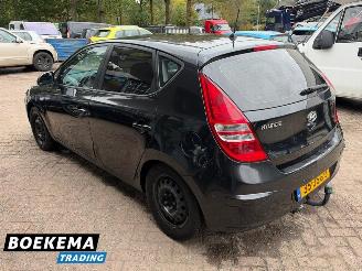 Hyundai I-30 1.6i Dynamic Automaat Clima Elektrische Ramen picture 3