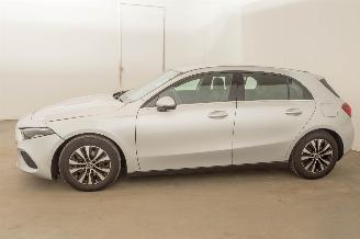 Mercedes A-klasse A200 Automaat Mild Hybrid Business Line picture 43