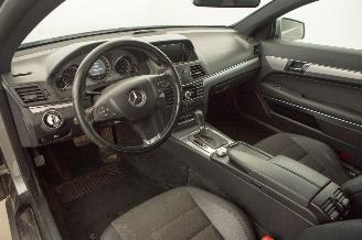 Mercedes E-klasse E200 Coupé Motorschade picture 5