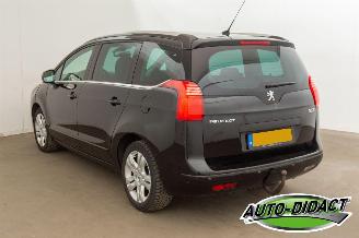 Peugeot 5008 1.6 THP GT 7P. Leer picture 3