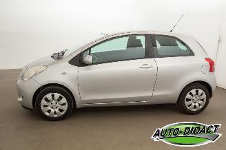 Toyota Yaris 1.0 VVTi + Airco picture 31