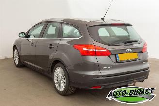 Ford Focus 1.5 Clima Navi Titanium Edition picture 3