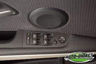 BMW 3-serie 318i Automaat Clima Navi Business Line picture 12