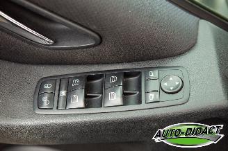Mercedes B-klasse 200 Automaat Pano picture 11