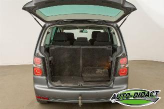 Volkswagen Touran 1.9 TDI Automaat 7persoons Clima picture 30