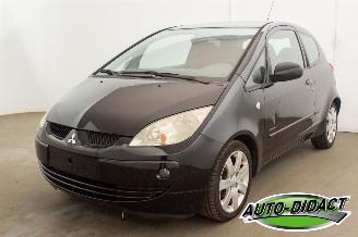 Unfallwagen Mitsubishi Colt 1.4i Airco 2005/11