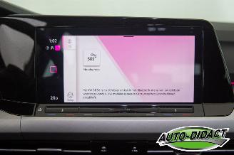 Volkswagen Golf 1.0 TSI 3129 km Clima Navi Camera Life Business picture 9