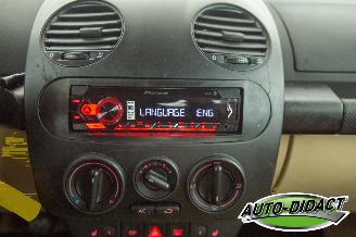 Volkswagen New-beetle 2.0 Cabriolet Highline Airco picture 7