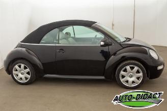Volkswagen New-beetle 2.0 Cabriolet Highline Airco picture 31