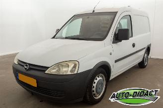 skadebil bedrijf Opel Combo 1.3 CDTi Airco 2009/3