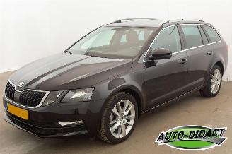krockskadad bil auto Skoda Octavia 1.0 TSI Automaat Clima Greentech Ambition Business 2019/5