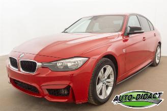 Coche accidentado BMW 3-serie 318d Automaat Leder Clima Navi 2015/10