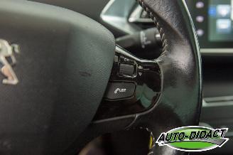 Peugeot 308 SW 1.2 PureTech Clima Navi Pano Style picture 16