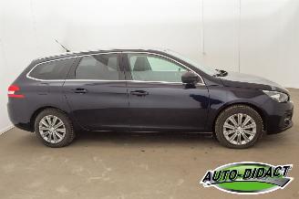 Peugeot 308 1.6 BlueHDi Clima Navi Camera Feline picture 42