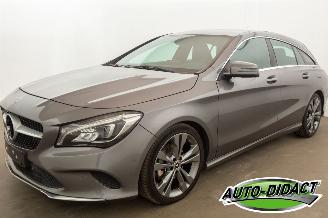 Damaged car Mercedes Cla-klasse 180 90kW Automaat Navi Camera Airco Shooting Brake 2019/7