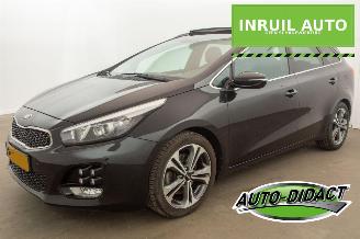 Schadeauto Kia Cee d 1.0 T-GDi GT-Line Pano Camera Navi Clima Edition 2018/5