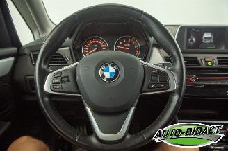 BMW 2-serie 216i Active Tourer Navi Clima Centennial High Executive picture 16