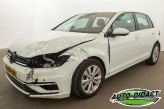 Coche accidentado Volkswagen Golf 1.6 TDI Navi Clima Comfortline 2019/8