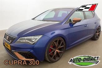 krockskadad bil auto Seat Leon 2.0 TSI CUPRA 300 Automaat Navi Camera 2017/4