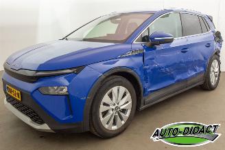 Schadeauto Skoda Elroq 63 kWh Navi Camera 31.690 km NAP 2025/7