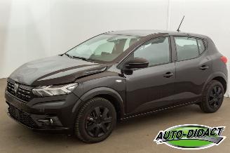 Schadeauto Dacia Sandero 1.0 TCe Navi Camera 93.330 km Comfort 2022/12