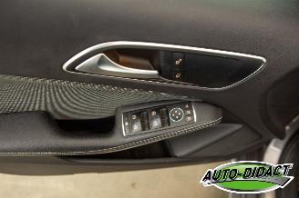 Mercedes A-klasse A180d Automaat Navi Camera Airco picture 12