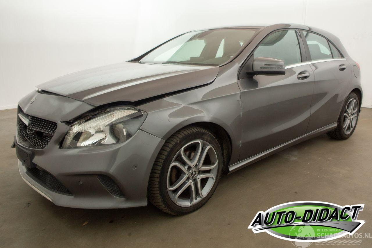 Mercedes A-klasse A180d Automaat Navi Camera Airco