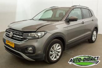 škoda osobní automobily Volkswagen T-Cross 1.0 TSI Navi Camera Clima Life 2019/12